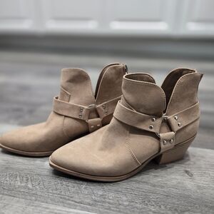 Tan Ankle Boots Size 8 Memory Foam